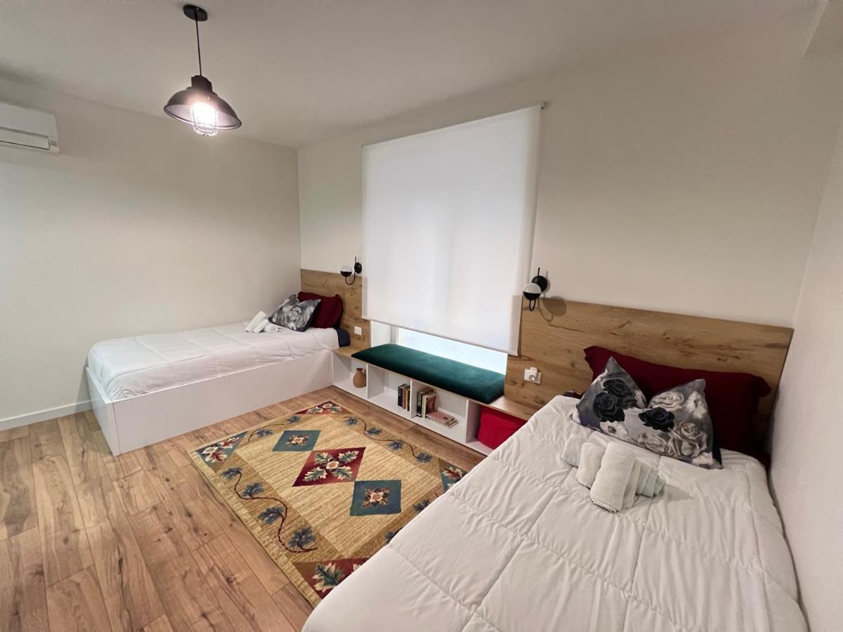 טיראנה Grand Park & Bllok Area Rooms מראה חיצוני תמונה